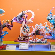 TOY&HOBBY WORLD