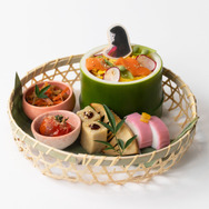 かぐや姫のばらちらし御膳　1,980円　
