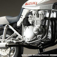 「バリバリ伝説 1/24 完成品バイク 聖 秀吉／SUZUKI GSX750S KATANA」