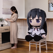 どきゅーと 劇場版 魔法少女まどか☆マギカ〈ワルプルギスの廻天〉 超特大ぬいぐるみ