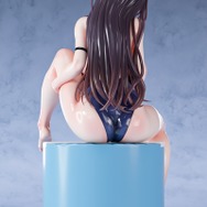 巨乳人妻と秘密の水泳教室 ノワール 1/6スケール塗装済み完成品フィギュア