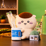 B賞：ぬいぐるみ付き小物立て