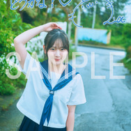 『遠藤璃菜1st写真集 MOMENT』アニメイト特典サイン＆コメント入りブロマイドB