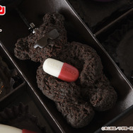 名探偵コナン／黒ずくめの組織 テディベアクッキー チャーム 9,900 円(税込み)