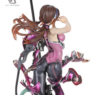 絶対領域 『ヱヴァンゲリヲン新劇場版』真希波・マリ・イラストリアス 1/4 scale