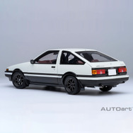 AUTOart製「1/18スケール トヨタ スプリンター トレノ（AE86）」