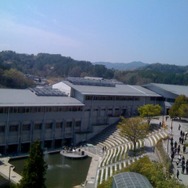 京都精華大 2017年度の教員に田中達之と数井浩子が着任