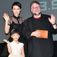 「パシフィック・リム」で来日デル・トロ監督、芦田愛菜ちゃんは「実は50歳！」 画像