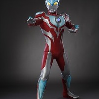 ウルトラマンギンガ(c)　円谷プロ