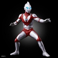 「アルティメットルミナスプレミアム ウルトラマン 参」4,860円（税込）（C）円谷プロ