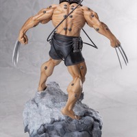 「ファインアートスタチュー ウェポンX」33,000円（税抜）(C) 2018 MARVEL