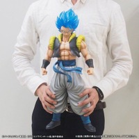 「ギガンティックシリーズ　ゴジータ（超サイヤ人ゴッド超サイヤ人）」14,040円（税込）（C）バードスタジオ/集英社　（C）「2018 ドラゴンボール超」製作委員会