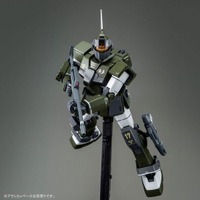 MG 1/100 RGM-79SC ジム・スナイパーカスタム （テネス・A・ユング機）4,320円（税込）（C）創通・サンライズ