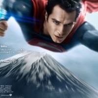 スーパーマンが世界遺産・富士山登山　「マン・オブ・スティール」に日本オリジナル巨大屋外広告 画像