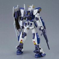 「MG 1/100 ガンダムF90」4,320円（税込）（C）創通・サンライズ