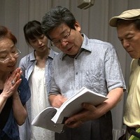 プレスコの様子。高畑監督と朝倉あきさん、地井武男さん、宮本信子さん