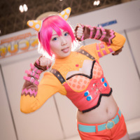 【コスプレ】美女レイヤー7人が「ほびコス」で夢の共演！ ホビーメーカーのオリキャラに注目【写真51枚】