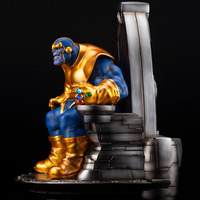 「サノス オン スペーススローン ファインアートスタチュー」48,000円（税抜）（C）2019 MARVEL