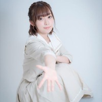 石飛恵里花「えなコスTV」