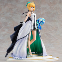 「セイバー 遠坂凛 間桐桜 ～15th Celebration Dress Ver.～ Premium Box」40,909円（税別）（C）TYPE-MOON