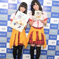 「普通の女子校生が【ろこどる】やってみた。」　伊藤美来と三澤紗千香、作品舞台の広報大使に 画像