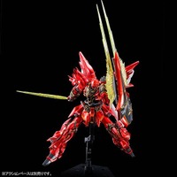 「RG 1/144 シナンジュ［スペシャルコーティング］」11,000円（税込）（C）創通・サンライズ