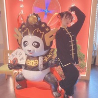 声優・上坂すみれがチャイナ服姿のオフショット公開「めっちゃ似合ってる」「最高にクール」 画像