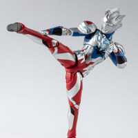 「S.H.Figuarts ウルトラマンゼット アルファエッジ」3,850円（税込）（C）円谷プロ（C）ウルトラマンZ製作委員会・テレビ東京