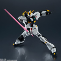 「GUNDAM UNIVERSE RX-93 νGUNDAM」3,000円（税別）（C）創通・サンライズ（C）SOTSU・SUNRISE