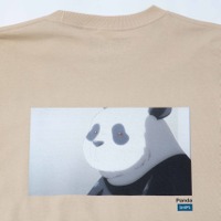 「呪術廻戦 バックプリントTシャツ パンダ」大人用：5,500円（税込）／子供用：4,400円（税込）（C）芥見下々／集英社・呪術廻戦製作委員会