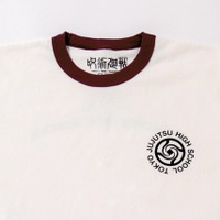 「呪術高専リンガーTシャツ」大人用のみ：5,500円（税込）（C）芥見下々／集英社・呪術廻戦製作委員会