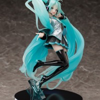 「初音ミク・クロニクル 1/7スケールフィギュア」22,000円（税込）Art by Rella（C）Crypton Future Media,INC.