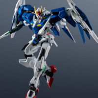 「GUNDAM UNIVERSE　GN-0000＋GNR-010 00 RAISER」4,500円（税別）（C）創通・サンライズ