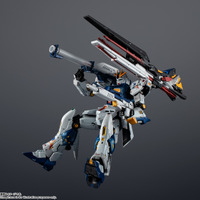 「超合金　RX-93ff νガンダム」24,000円（税別）（C）創通・サンライズ