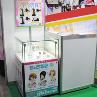 ブロッコリーでは、ラブライブカーテンver3やかしこいカワイイエリーチカのバッグが登場＠AnimeJapan2015