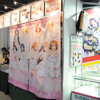 ブロッコリーでは、ラブライブカーテンver3やかしこいカワイイエリーチカのバッグが登場＠AnimeJapan2015