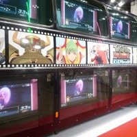 【キャラホビ2012】バンダイナムコは新作ゲームを多数展示 ― 『TIGER &amp; BUNNY』宣伝バスも登場