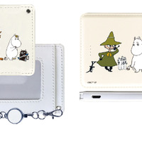 リール付きパスケース　価格：2,090円（税込）／モバイルバッテリー　価格：5,060円（税込）（C）Moomin Characters