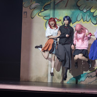 舞台「LIVE STAGE『ぼっち・ざ・ろっく！』」がTHEATER MILANO-Zaにて公演（C）はまじあき／芳文社・アニプレックス（C）LIVE STAGE「ぼっち・ざ・ろっく！」製作委員会