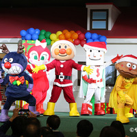 「横浜アンパンマンこどもミュージアム」クリスマスイベント開催！ しょくぱんまん、ばいきんまんがサンタやトナカイに♪ 　 画像
