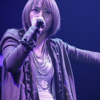 藍井エイル、相川七瀬と初共演！ ツアーファイナルで「BREAK OUT!」を歌い上げる