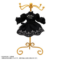 『NieR:Automata Ver1.1a』トルソー型アクセサリースタンド（全2種）各5,500円（税込）（C）SQUARE ENIX／人類会議