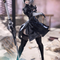 スラリと伸びた美脚に見惚れる！アニメ『NieR:Automata』より「2B」「9S」がフィギュア化―ゴーグルを外して素顔も楽しめる