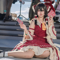 【コスプレ】主役は私達！“霊夢＆魔理沙”に“さとり”、まさかの“スリットシスターお空”まで、「博麗神社秋季例大祭」美女レイヤー6選 画像