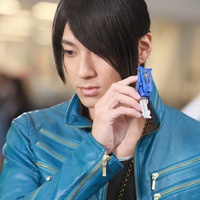 「爆上戦隊ブンブンジャー」山田裕貴がサプライズ出演！ ゴーカイブルーが後輩ヒーローにエール 画像