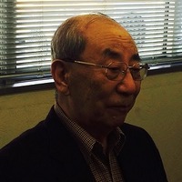 辻 真先氏