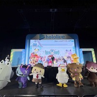 ホロライブの大イベント「hololive SUPER EXPO 2025」行った気分になるかもしれないフォトレポート―等身大フィギュアなど新グッズからメリーゴーランドも！