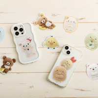 「リラックマ」「すみっコぐらし」“ぬいぐるみ写真”を取り入れた新シリーズ♪ いしよわちゃん、シュガーココムーも一緒に文具やスマホグッズに 画像