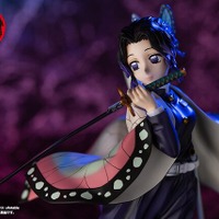 「鬼滅の刃」より胡蝶しのぶ、冨岡義勇フィギュアが再登場！それぞれ日輪刀を構える姿がエフェクトと共に立体化 画像
