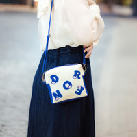 「ドラえもん」“帰ってきたドラえもん”などの扉絵ポストカードも新登場！ドラ文字がおしゃれなショルダーバッグも♪ 大阪・心斎橋に店舗オープン 画像